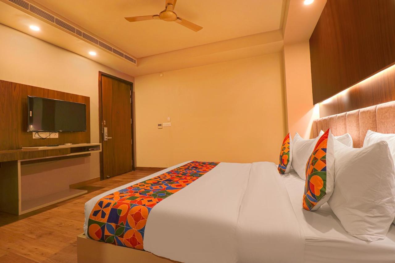 Fabhotel Prime Shanit دلهي المظهر الخارجي الصورة