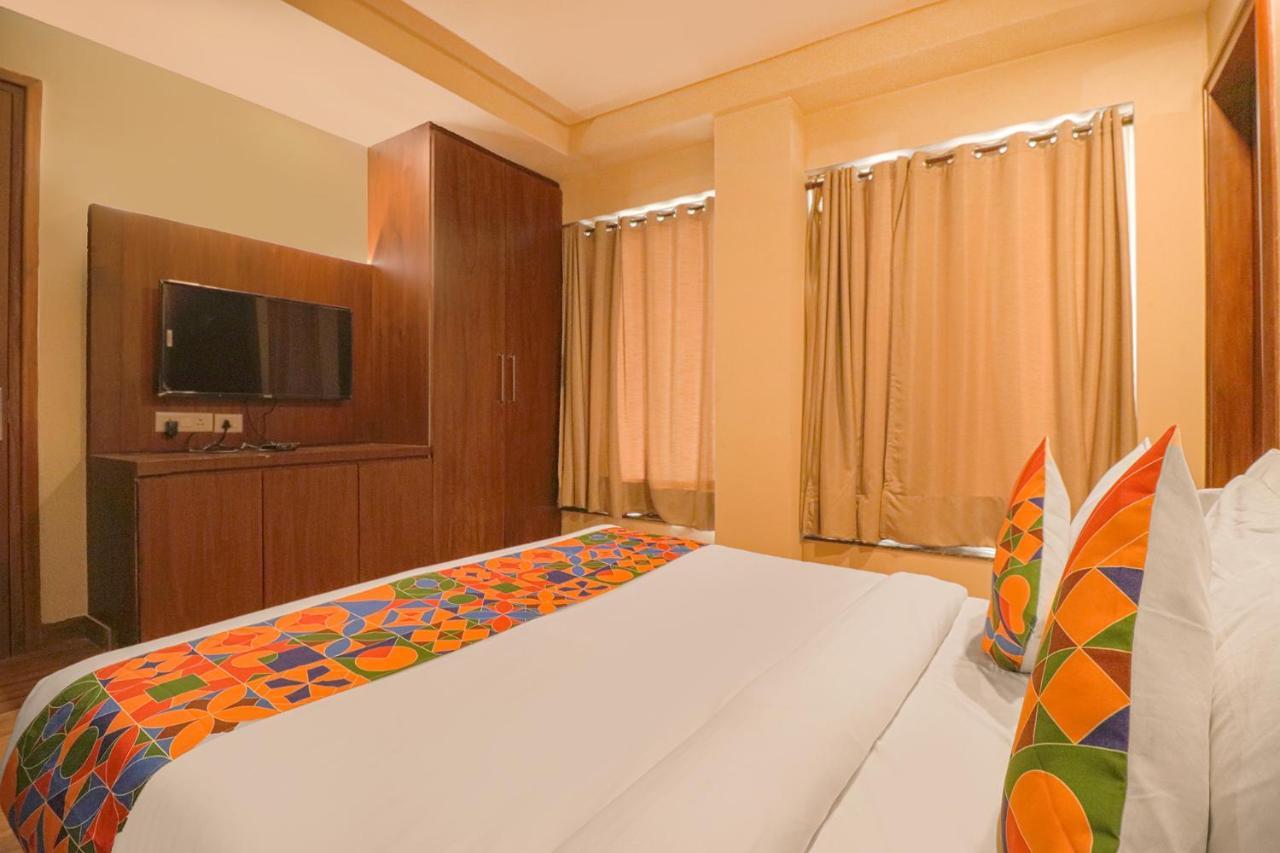 Fabhotel Prime Shanit دلهي المظهر الخارجي الصورة